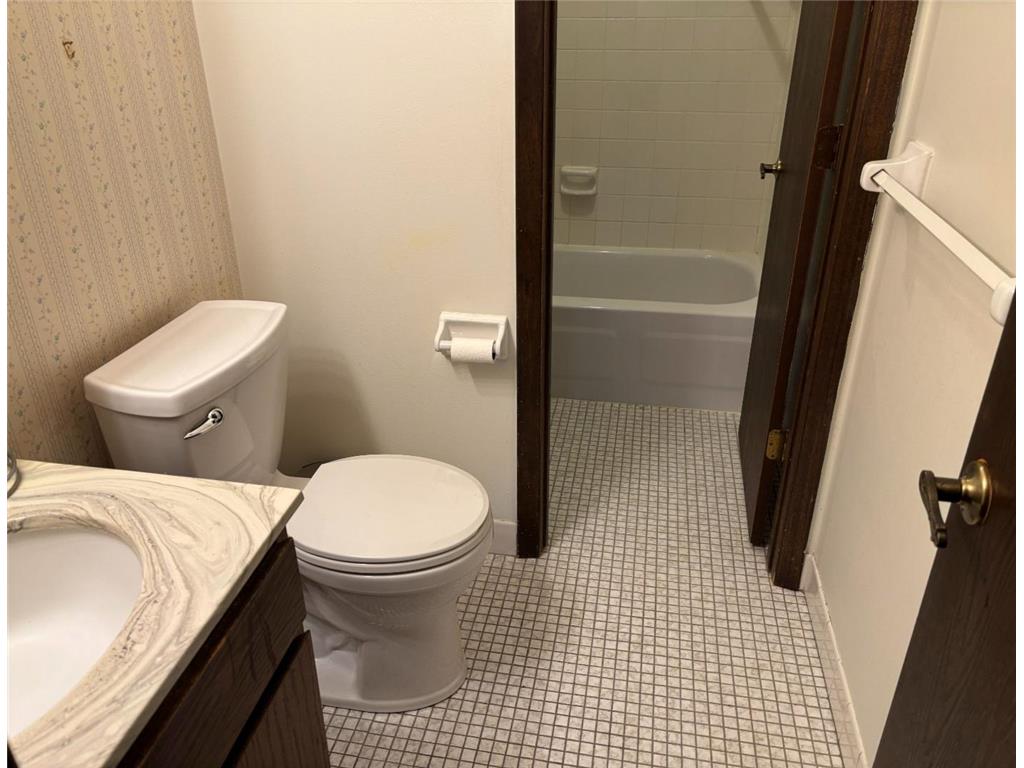 3399 Kent Street #101 Shoreview MN 55126 - Owasso 6806730 image14