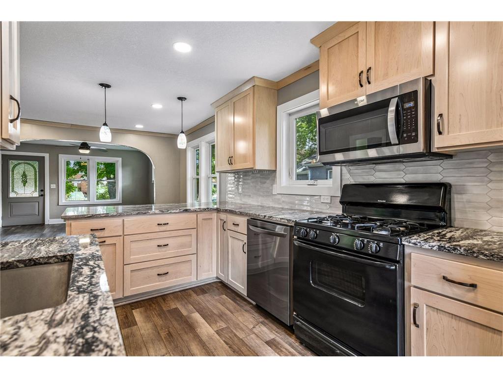 34 14th Avenue N Hopkins MN 55343 7101188 image9