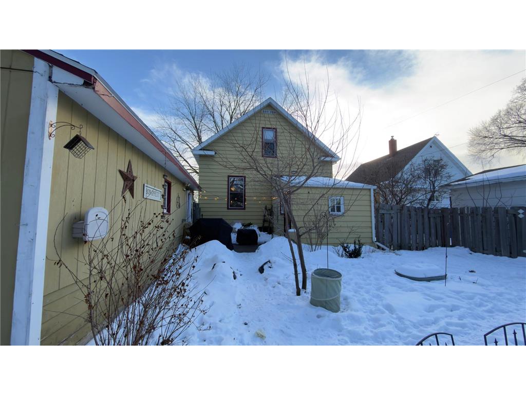 34 S Terrace N Fargo ND 58102 7007209 image3