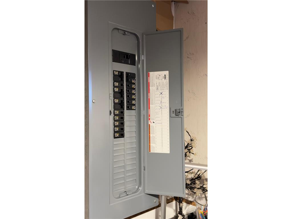 34 S Terrace N Fargo ND 58102 7007209 image36