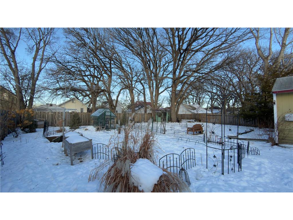 34 S Terrace N Fargo ND 58102 7007209 image4