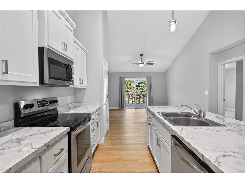 340 21st Avenue SW Cambridge MN 55008 6818628 image8