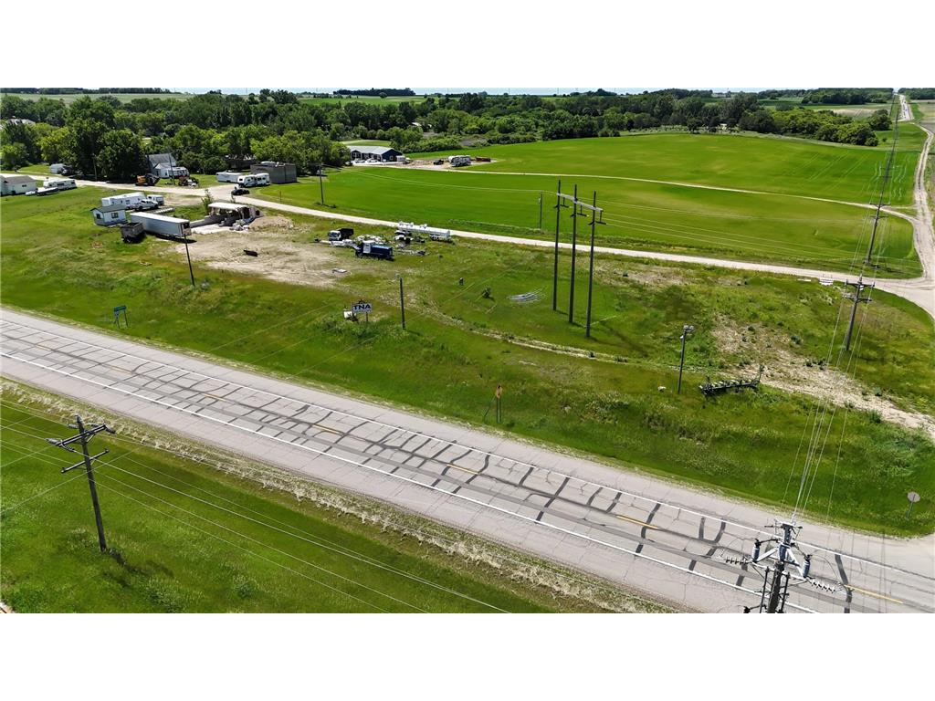 340 & 324 N Pelican Street Elizabeth MN 56533 7020754 image2