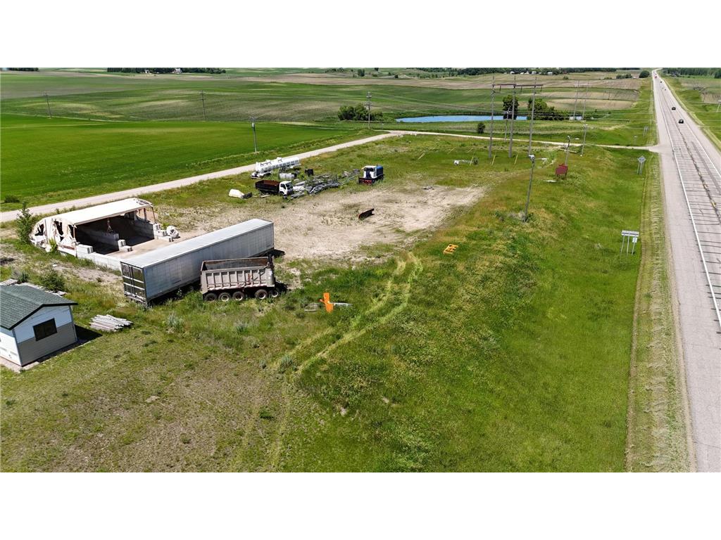 340 & 324 N Pelican Street Elizabeth MN 56533 7020754 image4