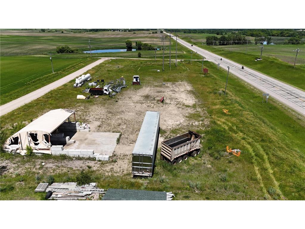 340 & 324 N Pelican Street Elizabeth MN 56533 7020754 image5