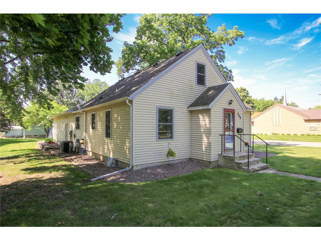 340 5th Avenue SW Hutchinson MN 55350 6718236 image1