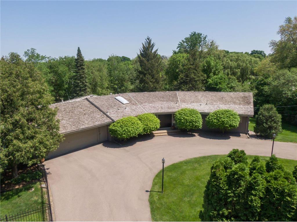 340 Peavey Road, Wayzata, MN, 55391 MLS 6386958 Edina Realty