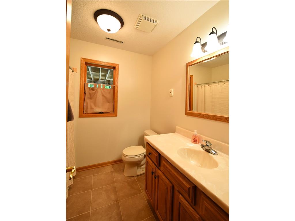 340 Perry Court Zumbrota MN 55992 7049577 image37