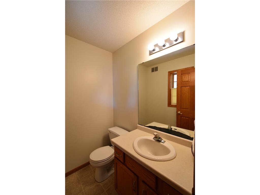 340 Perry Court Zumbrota MN 55992 7049577 image41