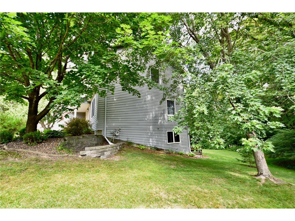 340 Perry Court Zumbrota MN 55992 7049577 image6