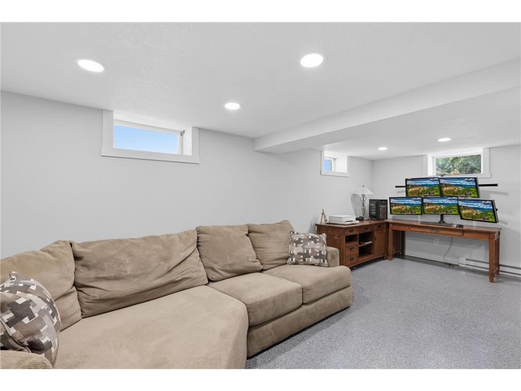 340 Ranchview Lane N Plymouth MN 55447 7108066 image24