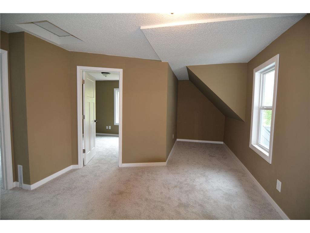 340 River Drive W Milaca MN 56353 7079399 image27