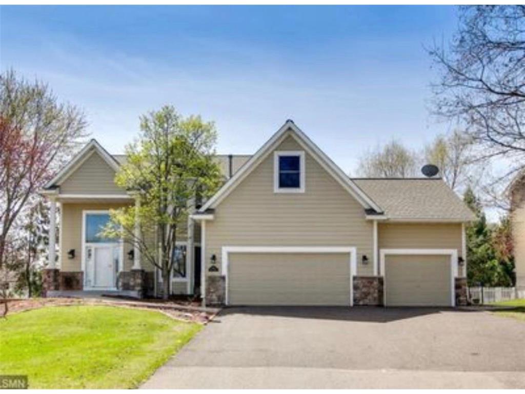 340 S Owasso Boulevard W Roseville MN 55113 7033391 image1