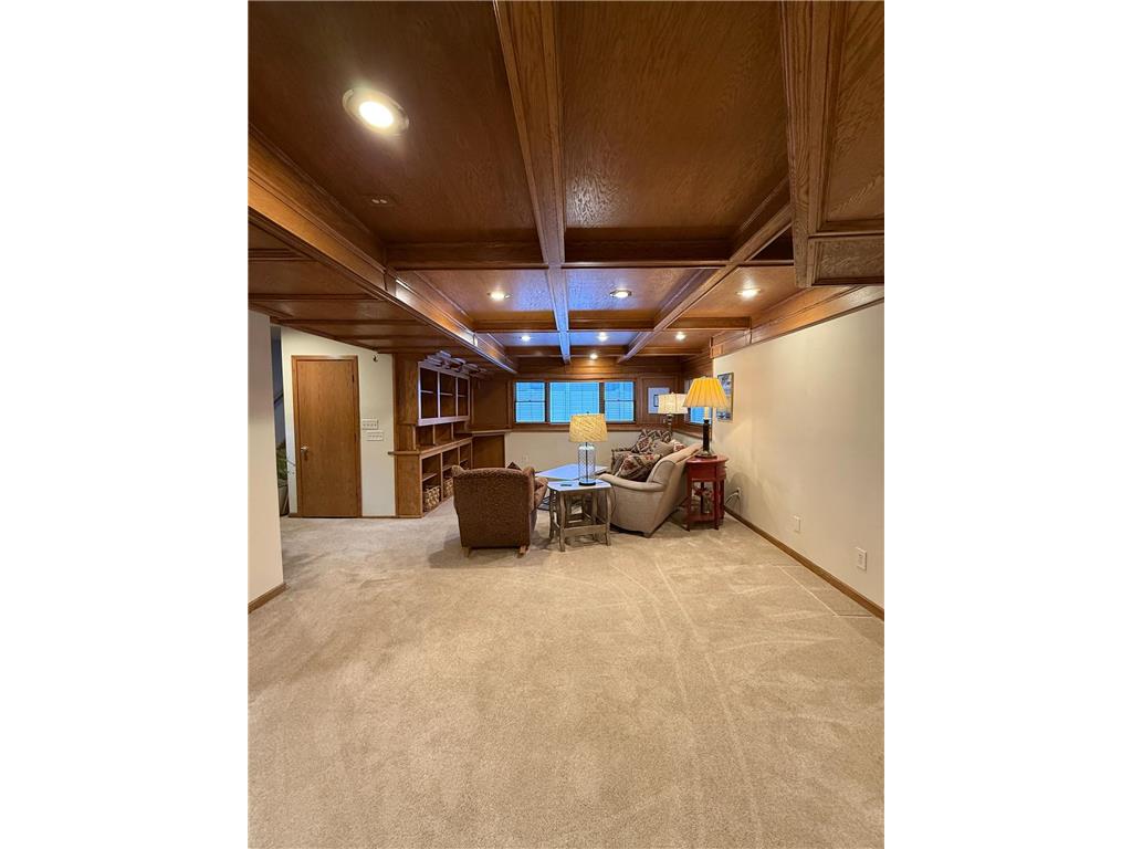 340 S Owasso Boulevard W Roseville MN 55113 7033391 image32