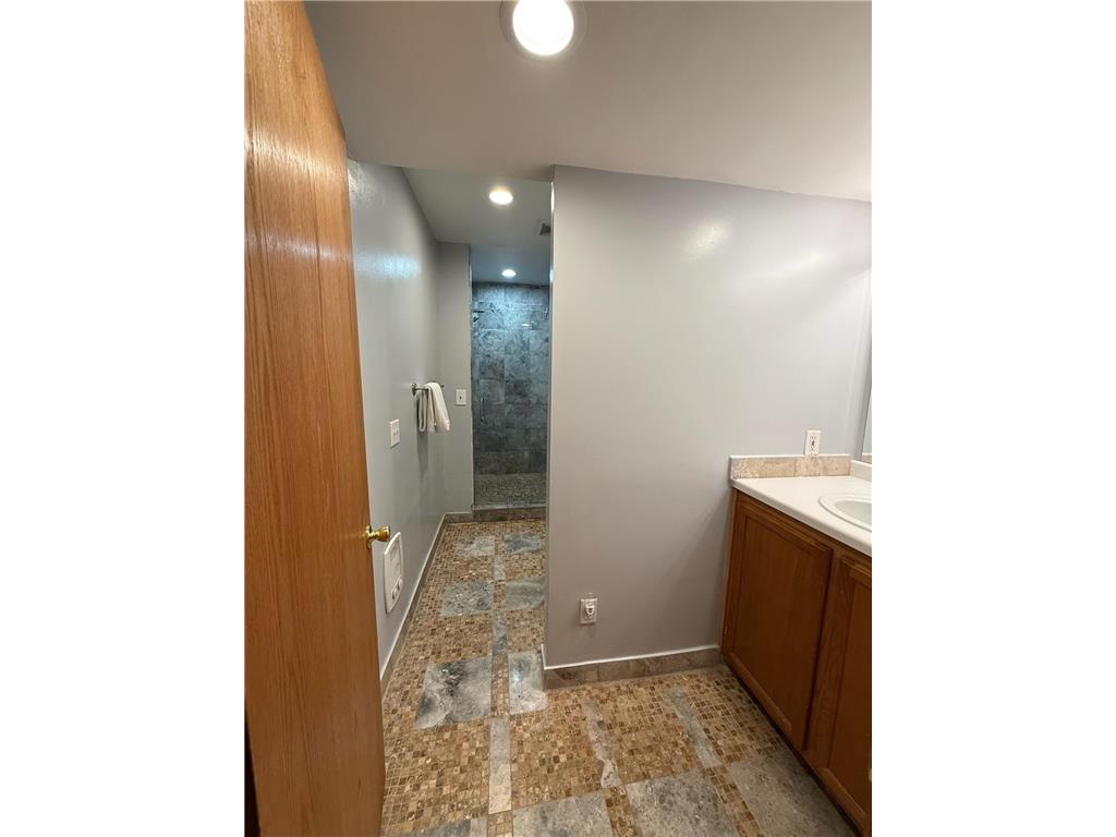 340 S Owasso Boulevard W Roseville MN 55113 7033391 image35