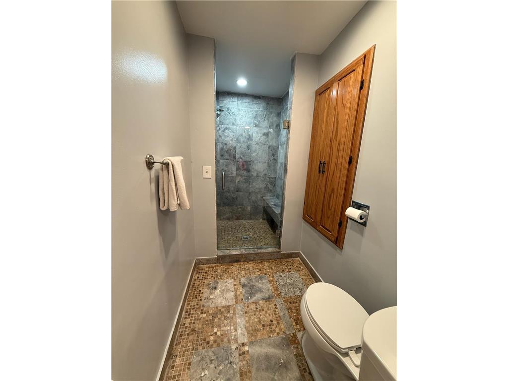 340 S Owasso Boulevard W Roseville MN 55113 7033391 image39