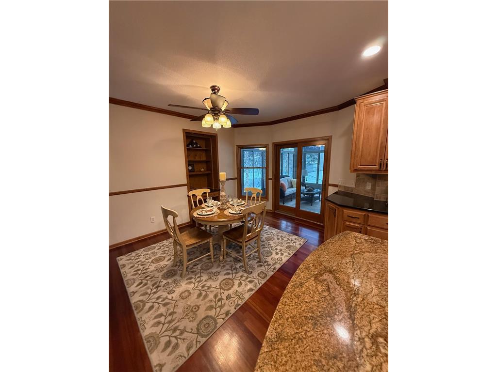 340 S Owasso Boulevard W Roseville MN 55113 7033391 image8