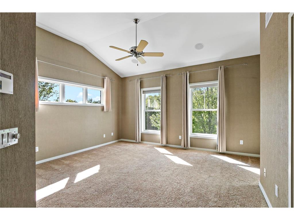 340 Spring Street Saint Paul MN 55102 7095028 image17