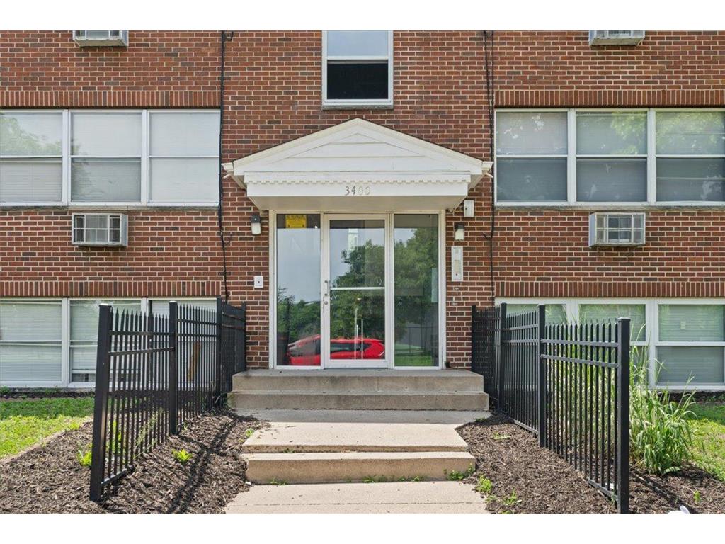 3400 10th Avenue S Minneapolis MN 55407 7088940 image2
