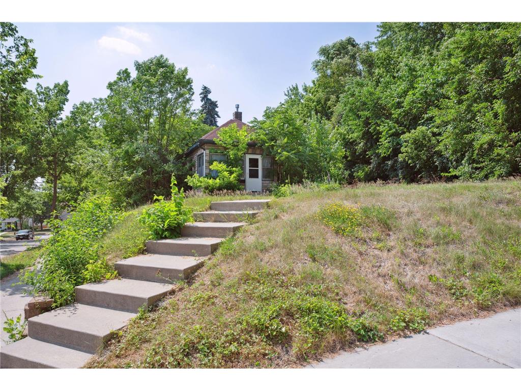 3400 Mckinley Street NE Minneapolis MN 55418 6388233 image1