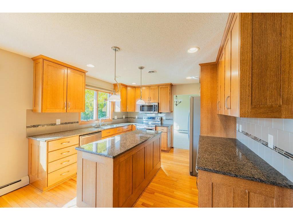 3401 7th Avenue E Hibbing MN 55746 6525552 image1