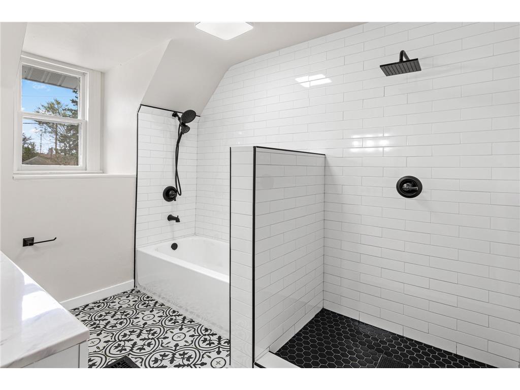 3401 Pillsbury Avenue S Minneapolis MN 55408 7066994 image20