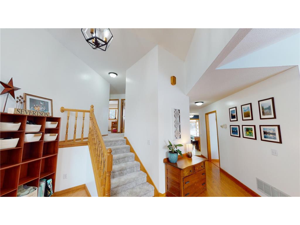 3404 Eagle Ridge Drive E, Willmar, MN 56201 MLS 6343906 Edina Realty