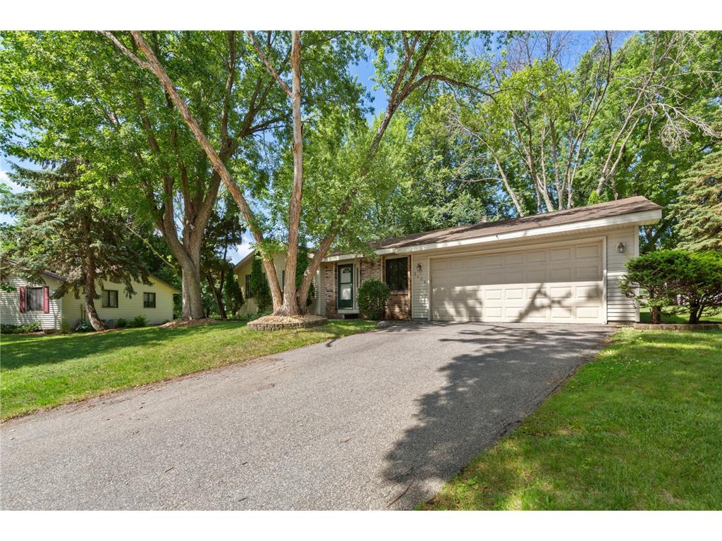 3404 Red Oak Circle N Burnsville MN 55337 7088671 image1