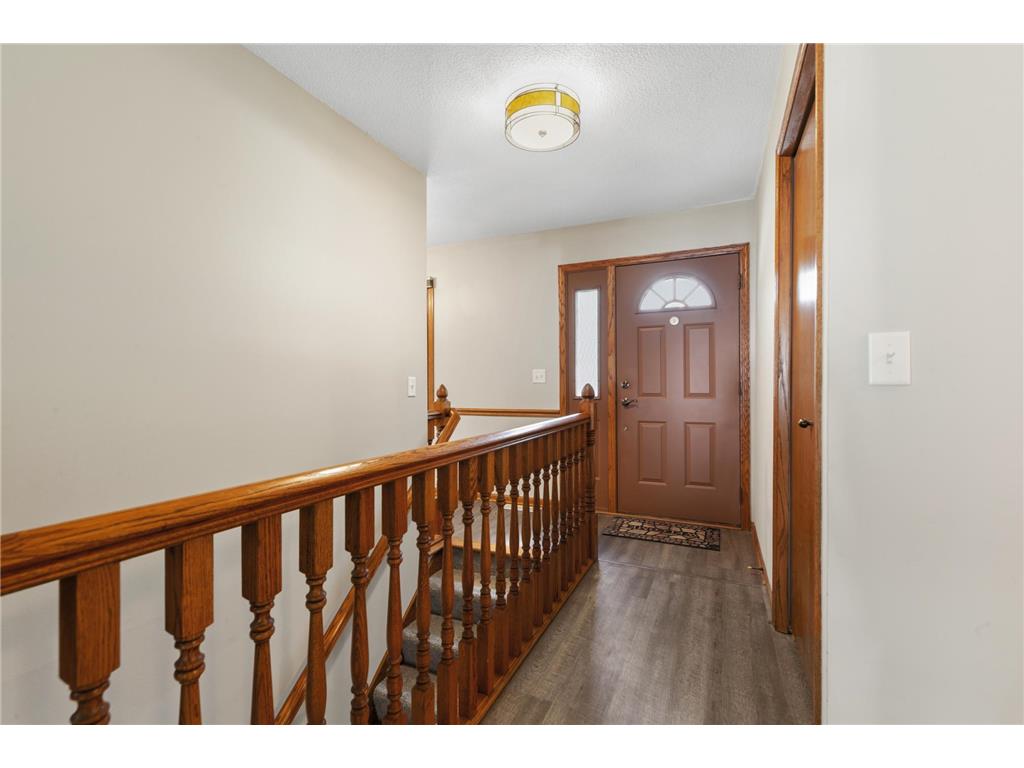 3404 Red Oak Circle N Burnsville MN 55337 7088671 image11