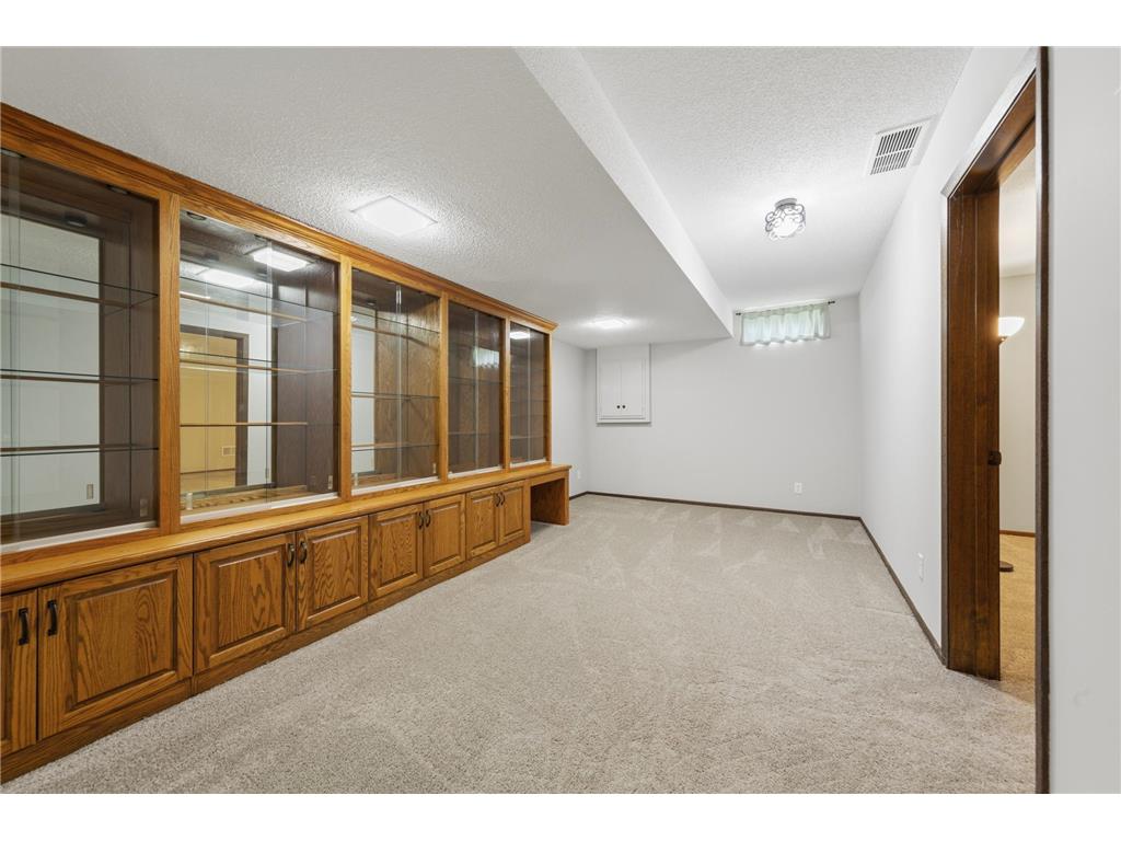 3404 Red Oak Circle N Burnsville MN 55337 7088671 image36