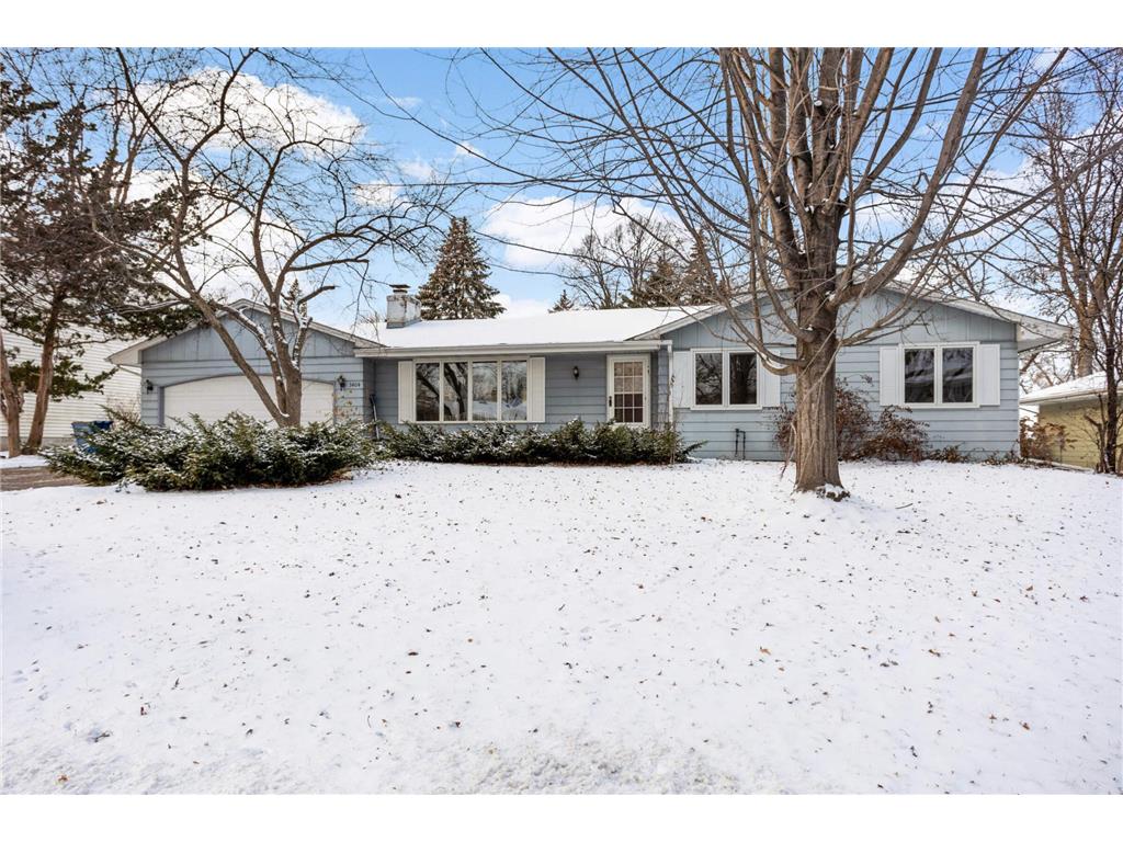 3404 Selkirk Drive Burnsville MN 55337 6649241 image1