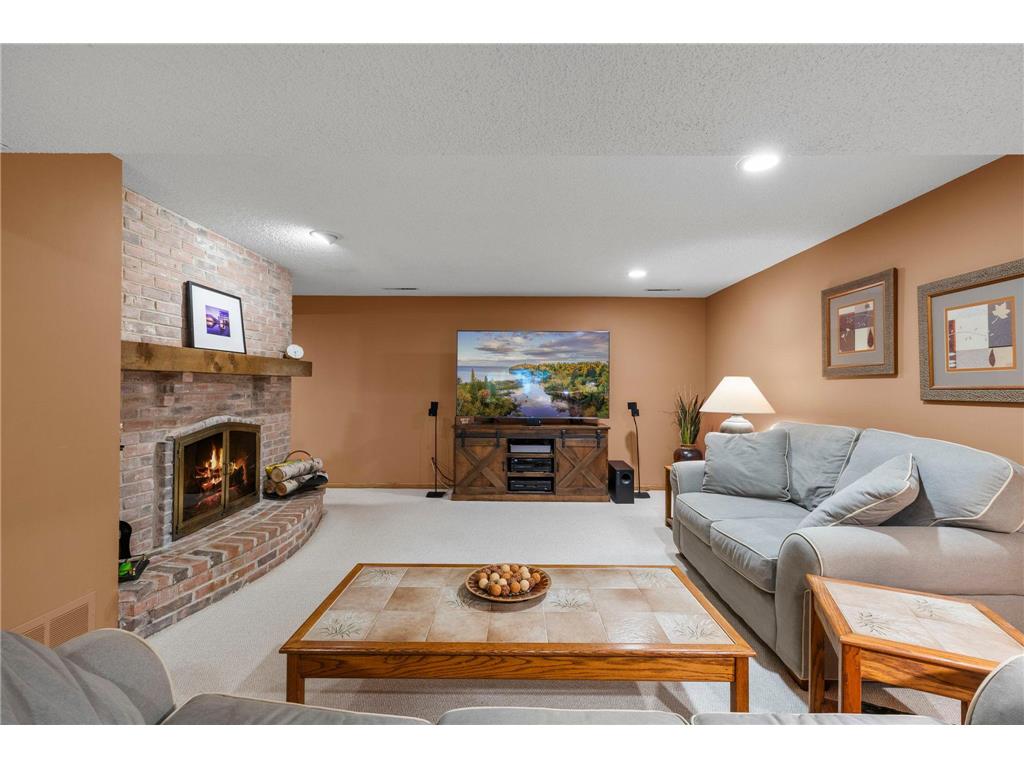 3405 Sycamore Lane N Plymouth MN 55441 7066226 image60
