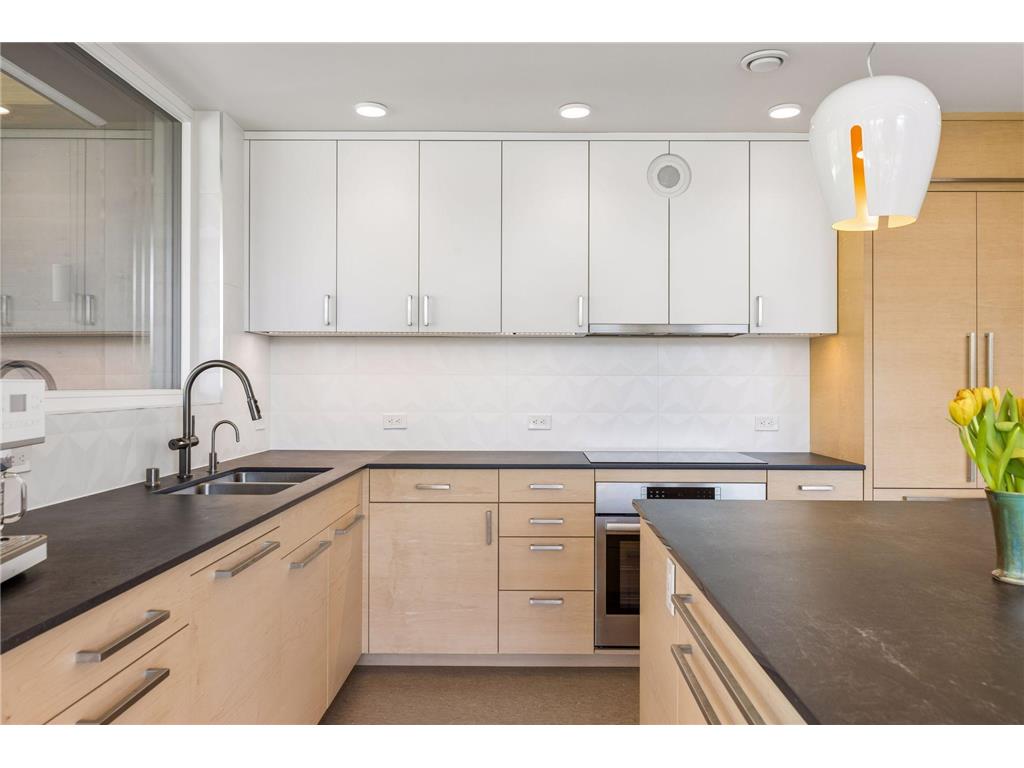 3406 Benjamin Street NE Minneapolis MN 55418 7025981 image11