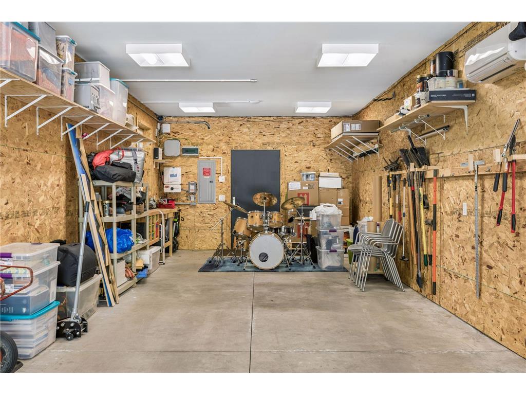 3406 Benjamin Street NE Minneapolis MN 55418 7025981 image46