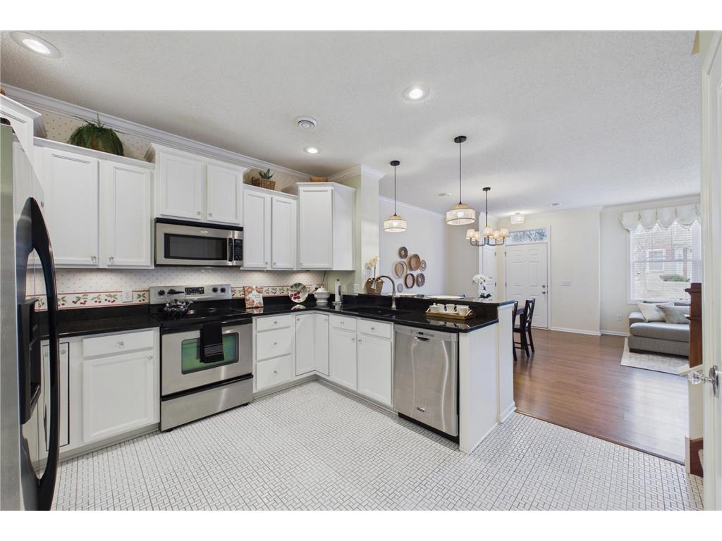 3406 Hazel Trail #D Woodbury MN 55129 7051608 image6