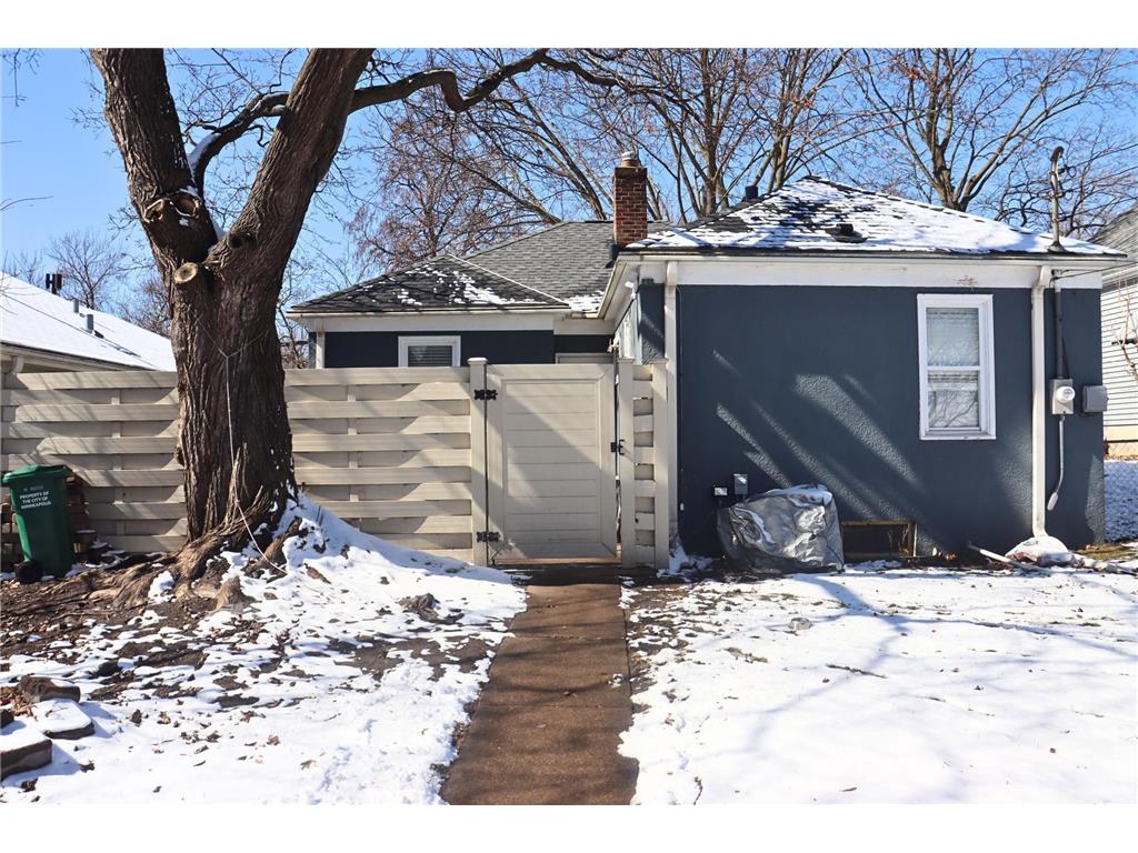 3406 Knox Avenue N Minneapolis MN 55412 7040060 image2