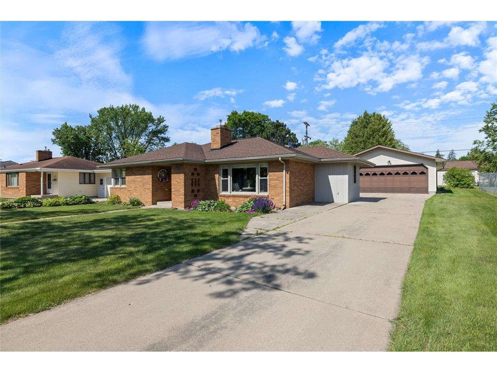 3407 2nd Avenue E Hibbing MN 55746 6741296 image1