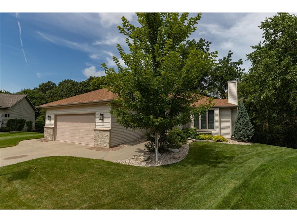 3407 Birchwood Lane SW, Rochester, MN 55902 MLS 6244623 Edina Realty