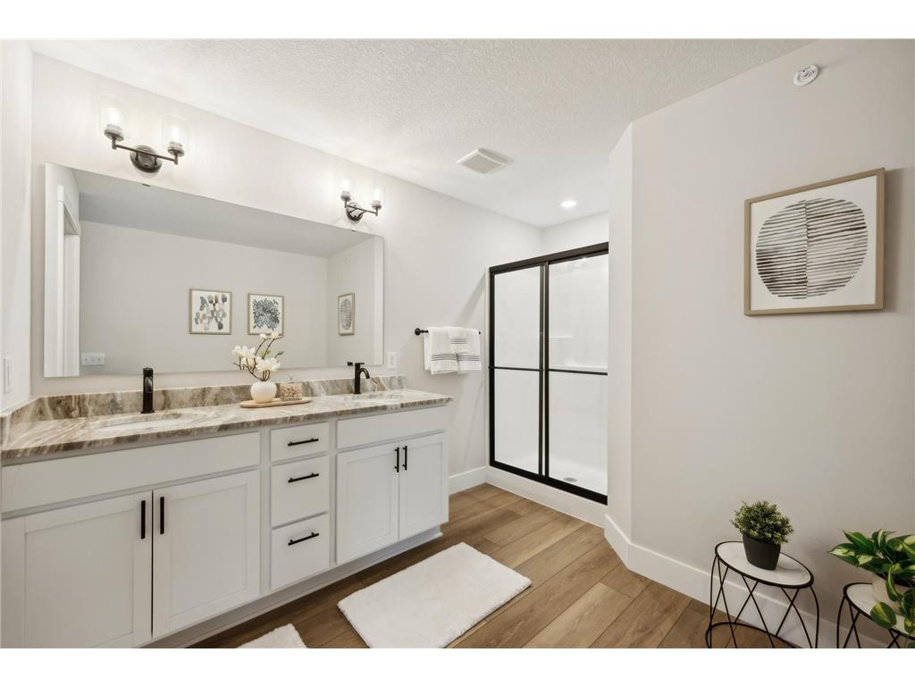 3407 Douglas Drive N Crystal MN 55422 7005936 image21