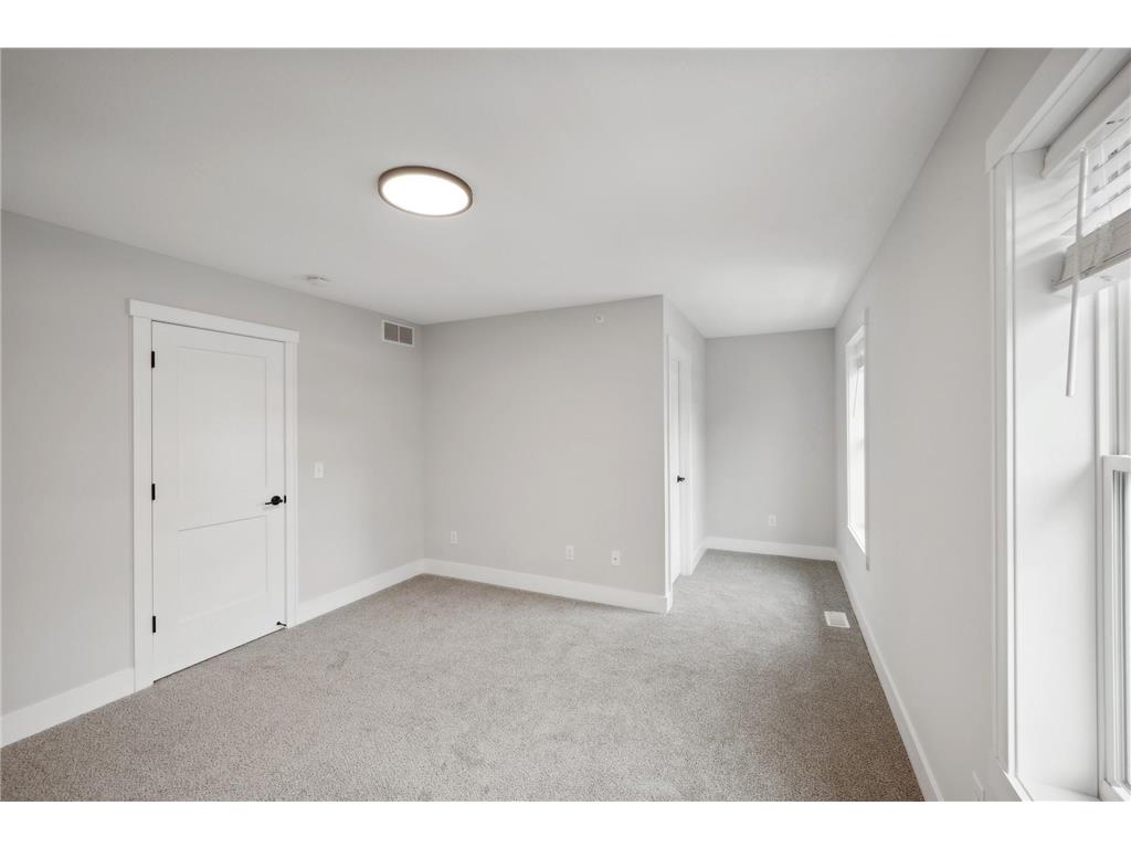 3407 Douglas Drive N Crystal MN 55422 7005936 image24