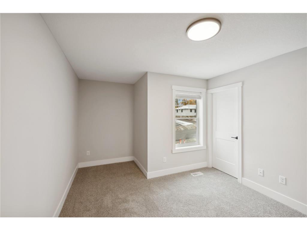 3407 Douglas Drive N Crystal MN 55422 7005936 image26