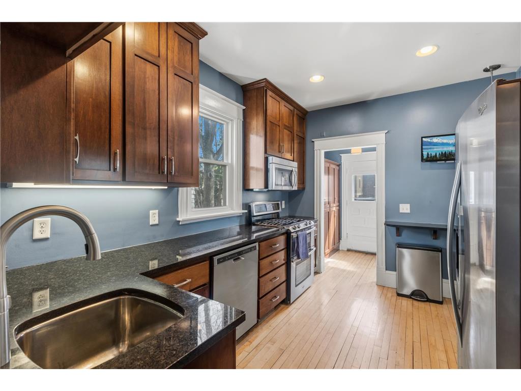 3407 Garfield Avenue Minneapolis MN 55408 7069335 image1