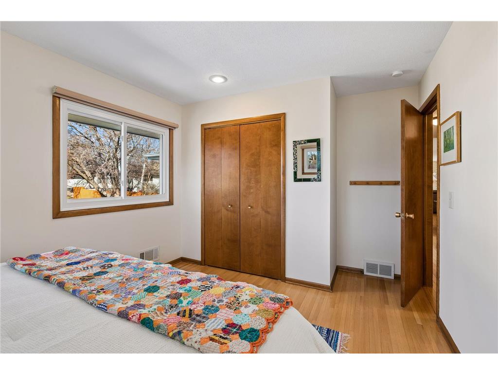 3409 Maplewood Drive Saint Anthony MN 55418 7042532 image19