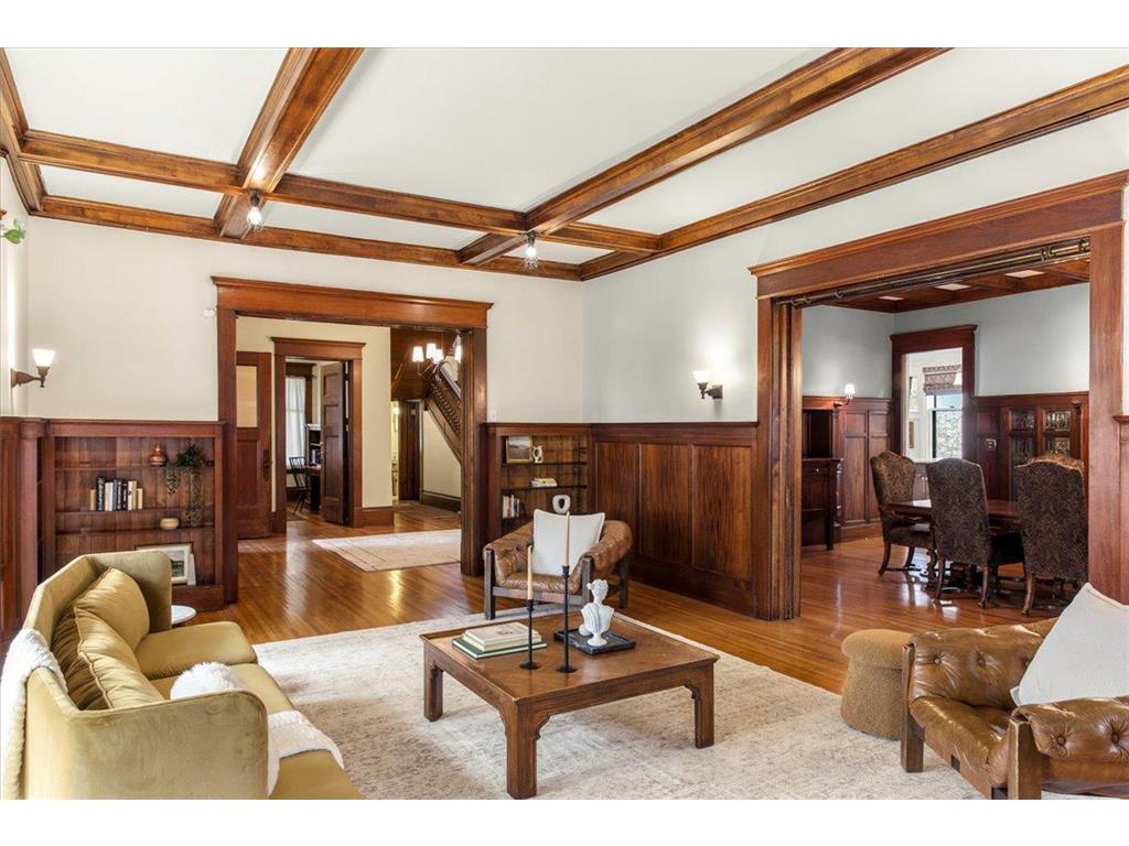 341 Dayton Avenue Saint Paul MN 55102 7037040 image15