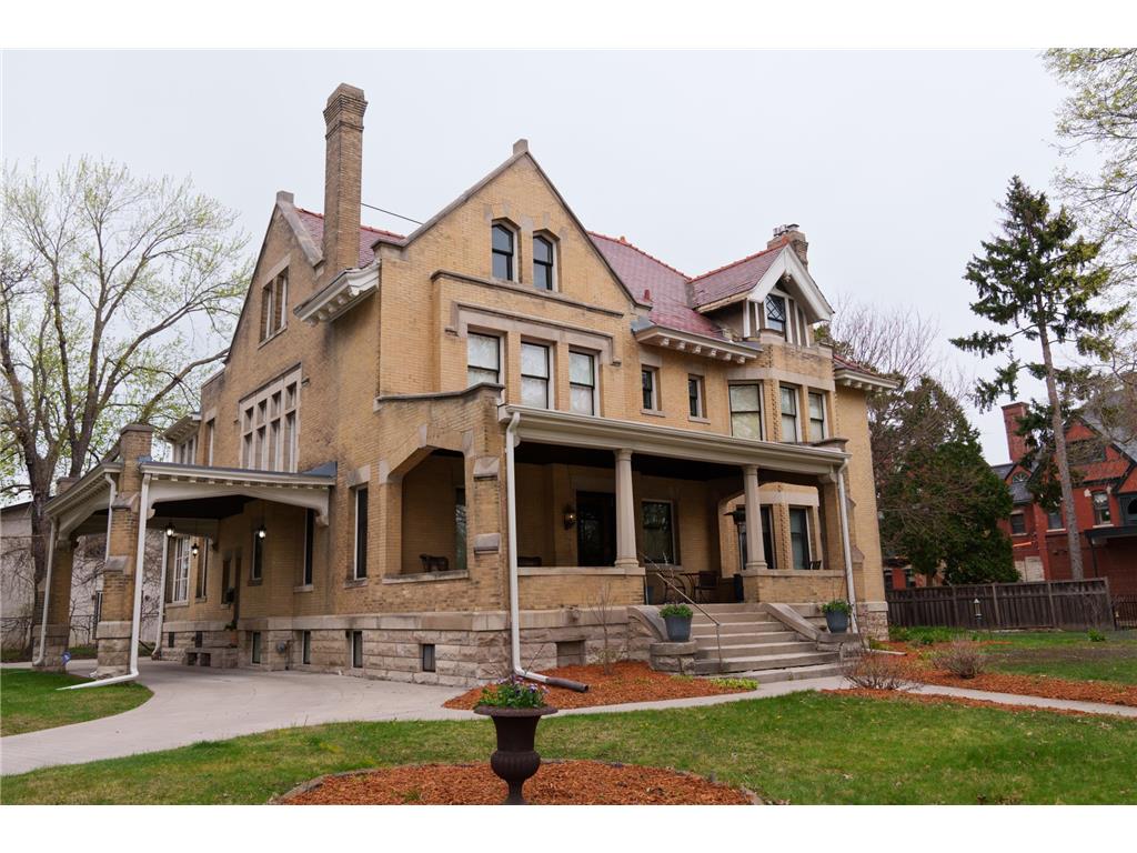 341 Dayton Avenue Saint Paul MN 55102 7037040 image3