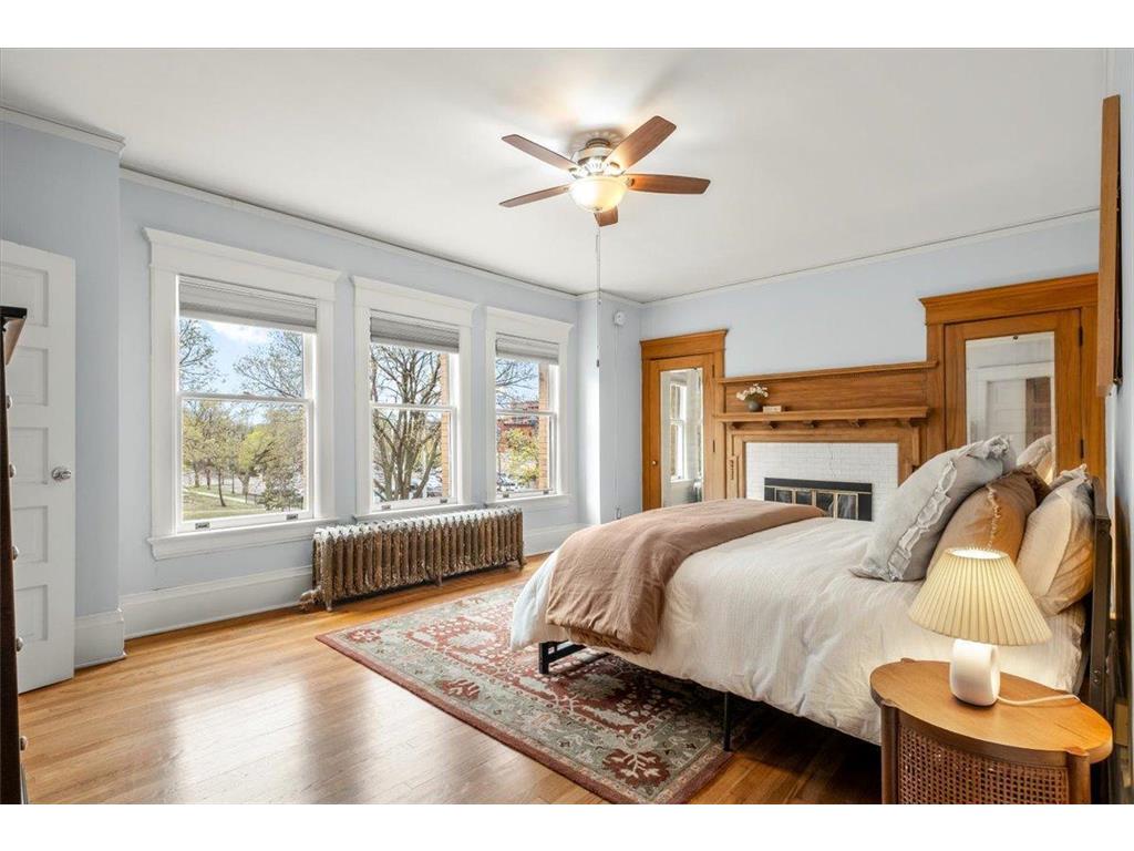 341 Dayton Avenue Saint Paul MN 55102 7037040 image39