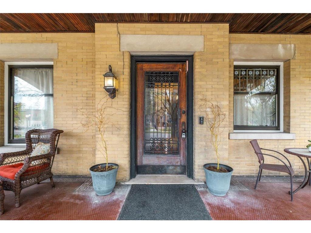 341 Dayton Avenue Saint Paul MN 55102 7037040 image9