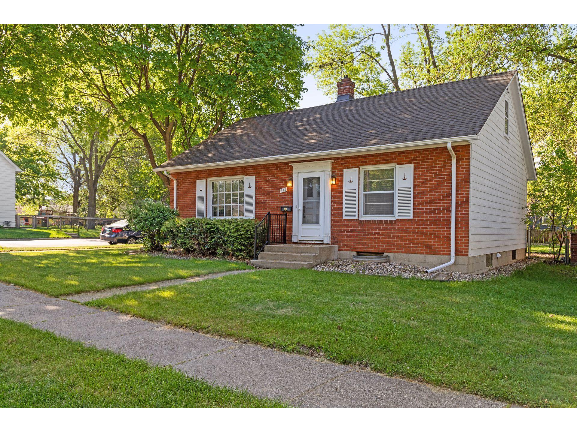 341 E 2nd Street, Waconia, MN 55387 MLS 6082402 Edina Realty