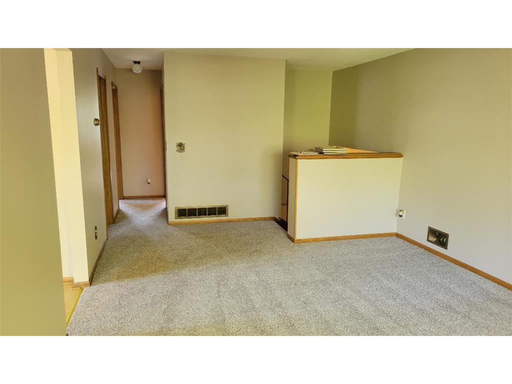 341 Hickory Street Mahtomedi MN 55115 7072261 image3