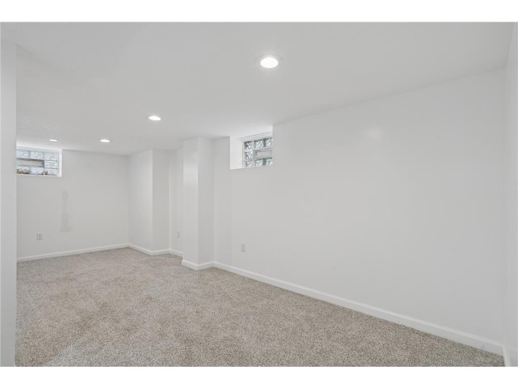 3410 Russell Avenue N Minneapolis MN 55412 6820704 image23